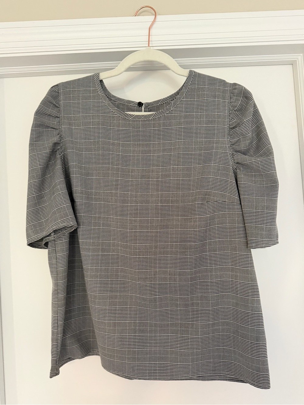Plaid Puff Sleeve Blouse
